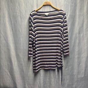 Laura plus blue and gold top size X